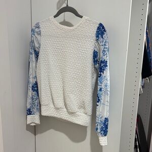 Floral Sleeve Textured Blouse - White and Blue